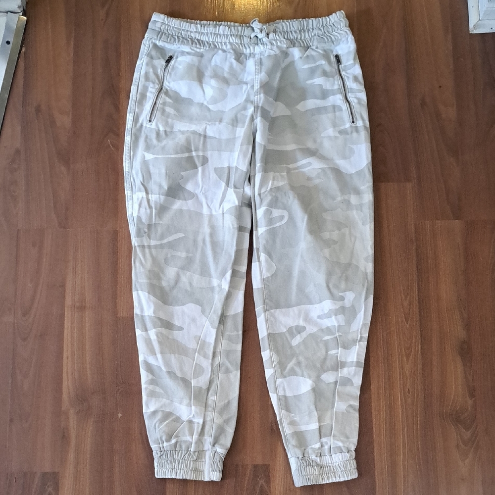 TNA Light Gray Camo Joggers